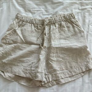 Arket beige linen shorts